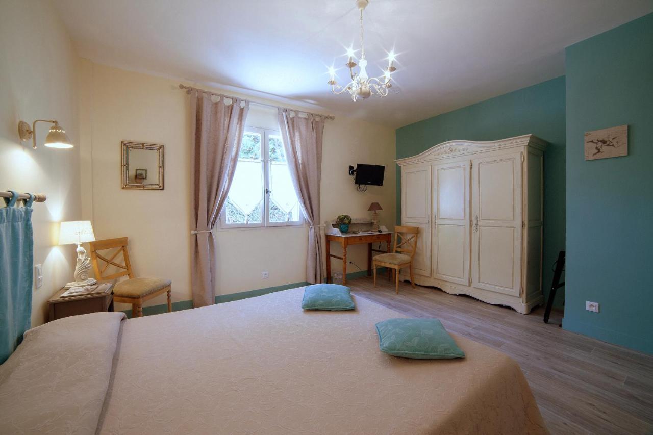 Hotel Mistral Mas-Blanc-des-Alpilles ภายนอก รูปภาพ